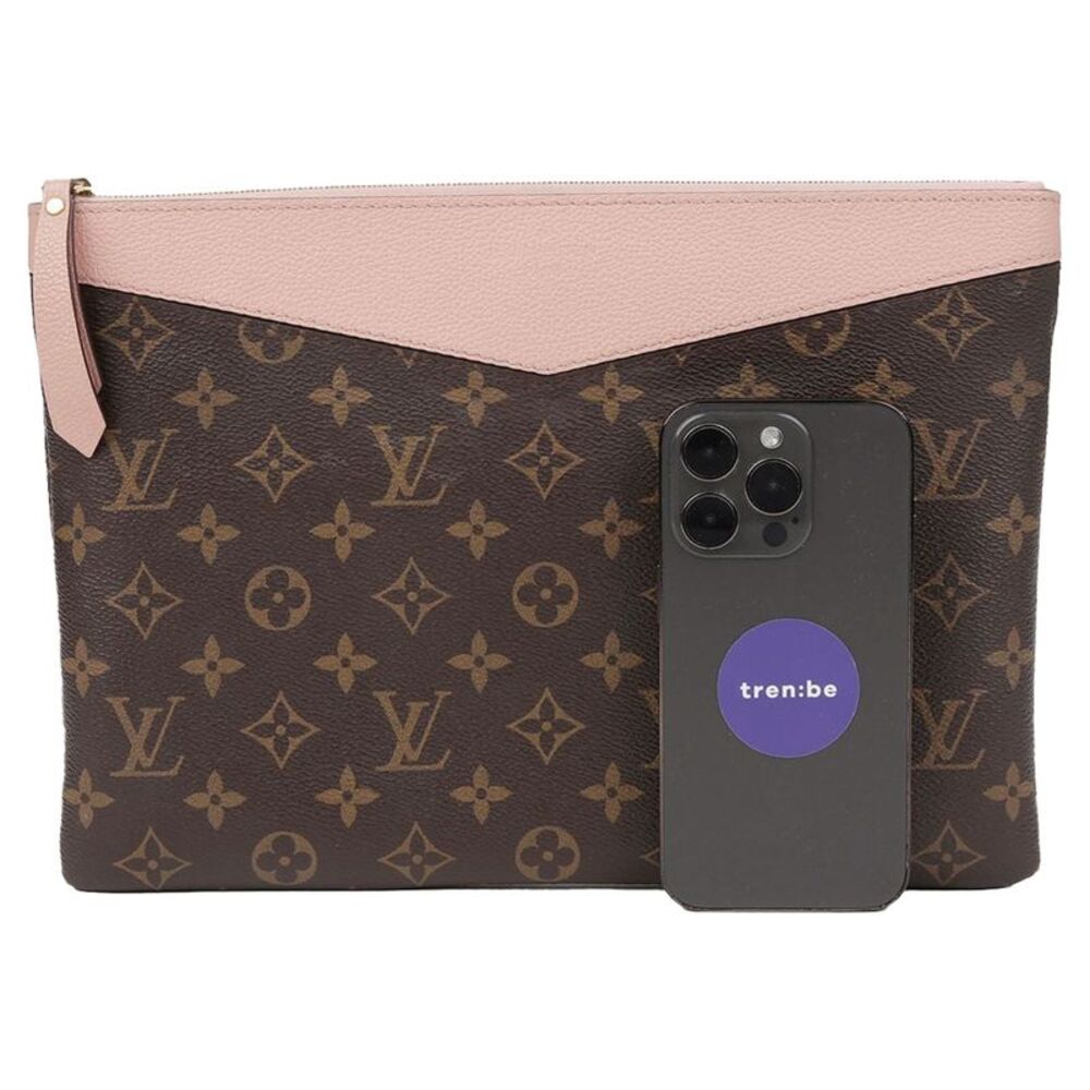 Daily Pouch - Picture 9 of 10